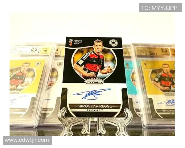 足球球星卡钻收藏价值解析与市场发展前景深度探讨